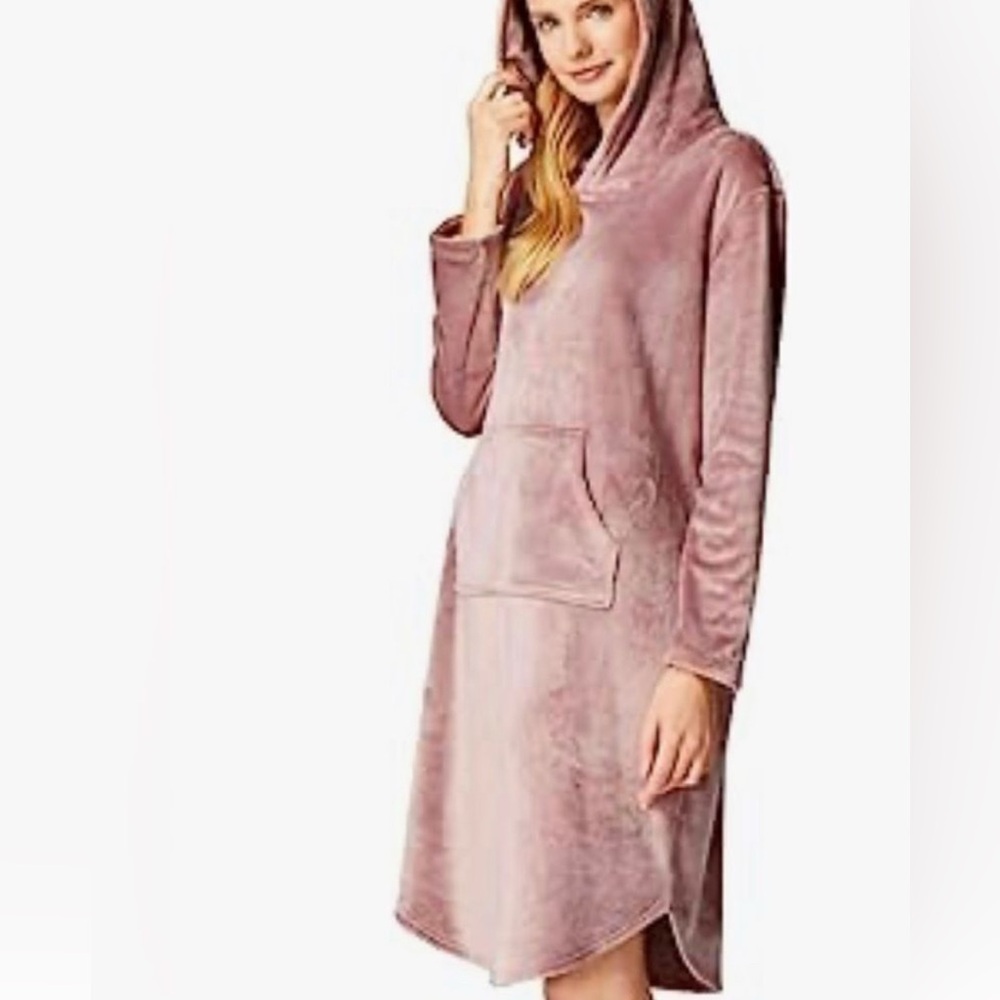 32 Degrees Women's Cozy Soft Velour Front Pocket Hooded Lounger size xl